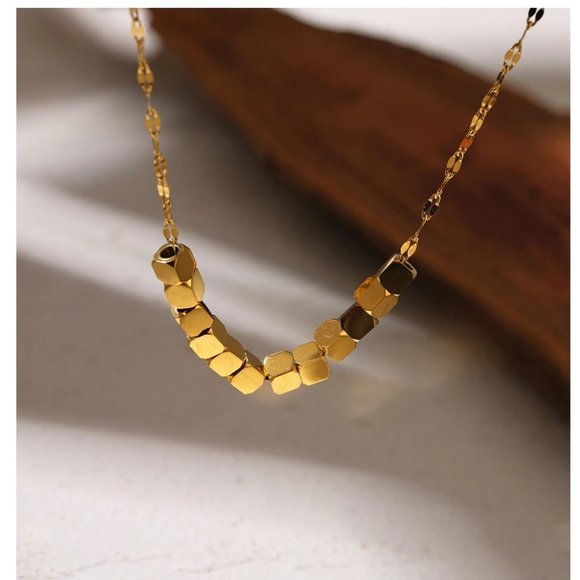 New 18K Gold Plated Multi Cube Necklace - Picture 5 of 5